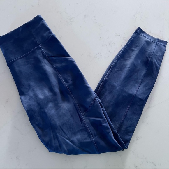 Lululemon Invigorate High Rise Tight 25” - Picture 2 of 8